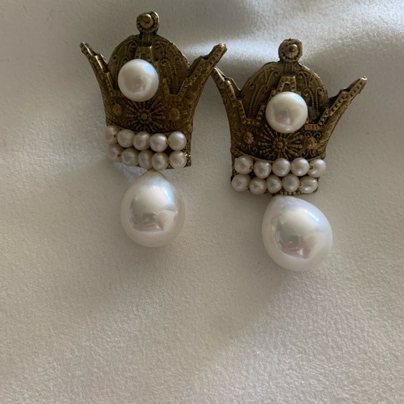 Earrings - Picture 5 of 5